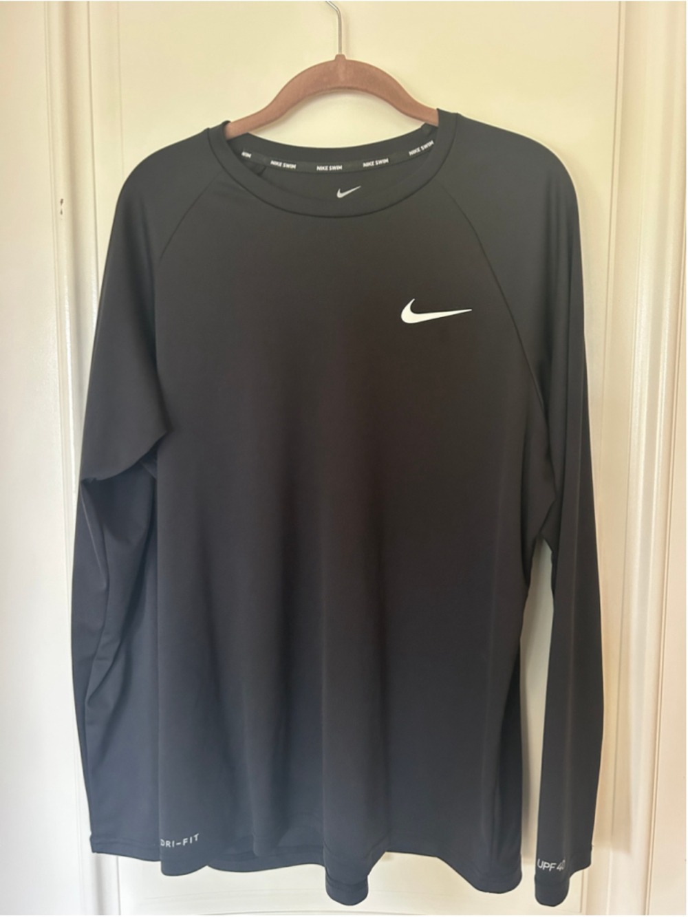 Men's Nike Black Swim Dri-Fit Rash Guard L